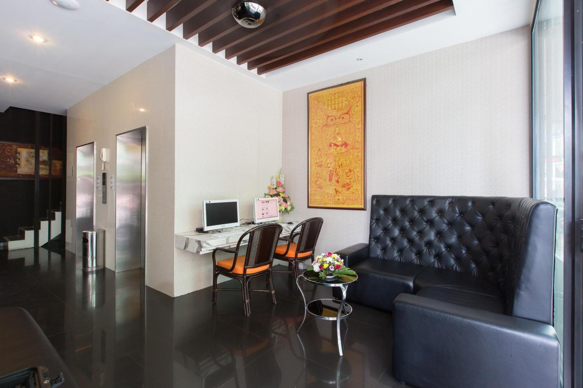 Hemingways Silk Hotel Patong Dış mekan fotoğraf
