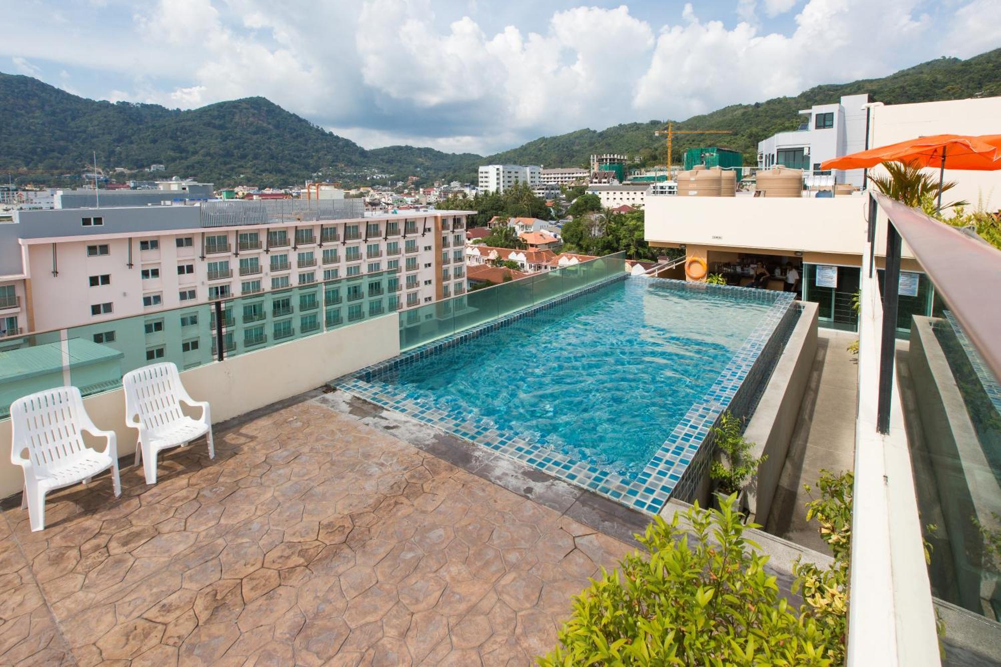 Hemingways Silk Hotel Patong Dış mekan fotoğraf